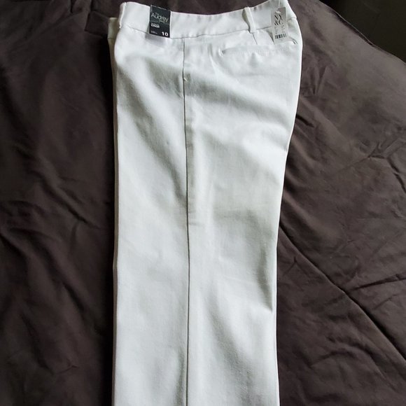 Crop Pant - Picture 1 of 1